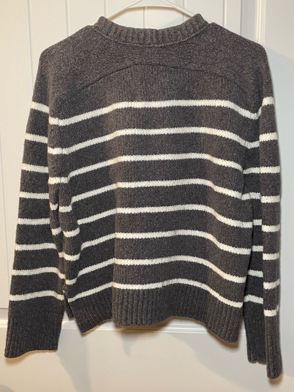 Abercrombie & Fitch Madeline Textural Crew Sweater in a Dark Gray Stripes - Picture 2 of 4